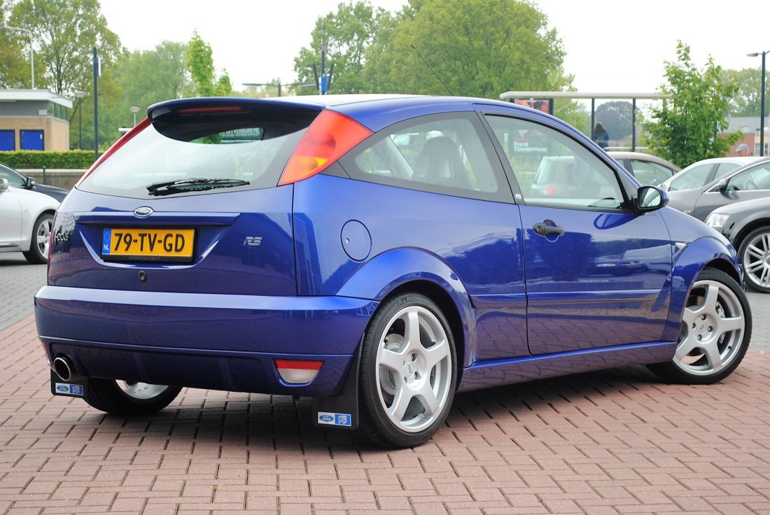 beneden volume Ongelofelijk Van der Bij Auto's Veenwouden - Ford Focus RS MK1