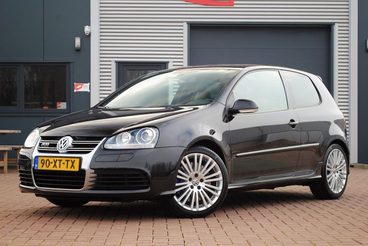 der Bij Auto's Veenwouden Volkswagen Golf R32 V6