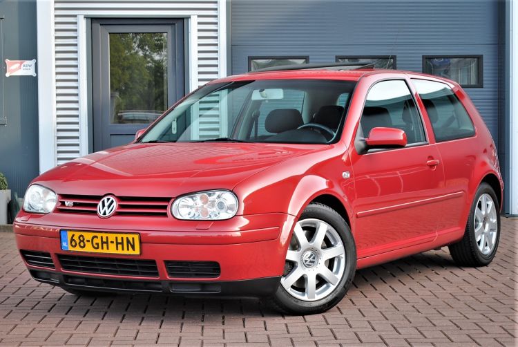 Woning Vochtig Armoedig Van der Bij Auto's Veenwouden - Volkswagen Golf 2.8 V6 4-Motion