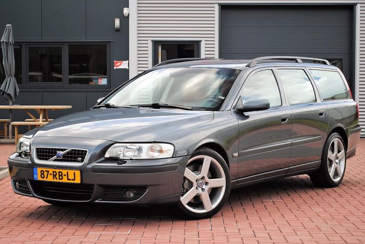 Van der Bij Auto's Veenwouden Volvo V70 R 2.5 T AWD